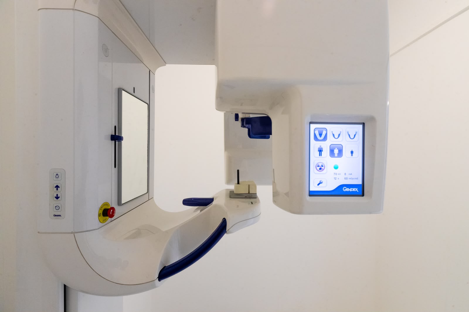 Salle de radiologie panoramique, Cabinet Dentaire Ibn Sina à Agadir